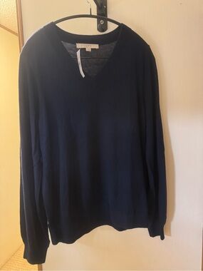 LOFT Men's Dark Navy V-Neck Sweater